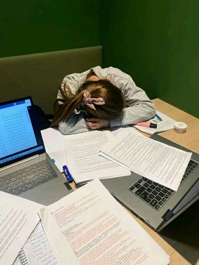 pov mahasiswa yang sering menggunakan sistem sks