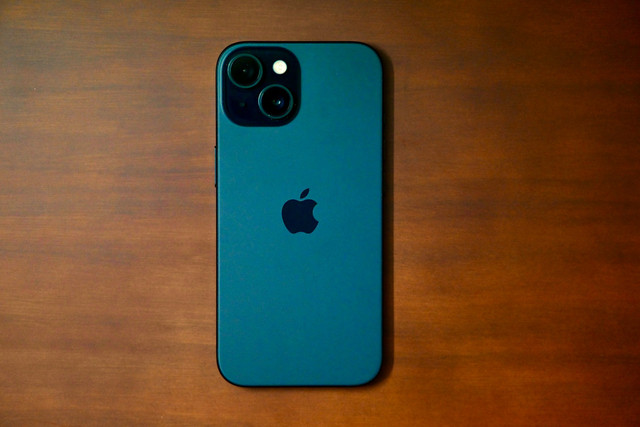 Ilustrasi harga iPhone 15 setelah iPhone 18 rilis. Foto: Unsplash.