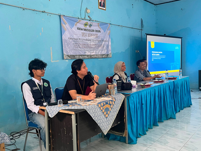KKM Untirta Kelompok 21 Pelatihan Workshop Branding UMKM Digital di Desa Margagiri (Dok. KKM Untirta Kelompok 21)