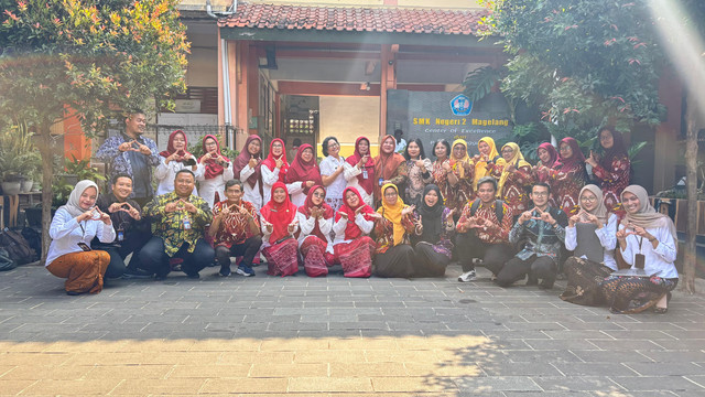 Kegiatan PKM bagi Guru Akuntansi MGMP Kota dan Kabupaten Magelang (Sumber: Dokumentasi pribadi)