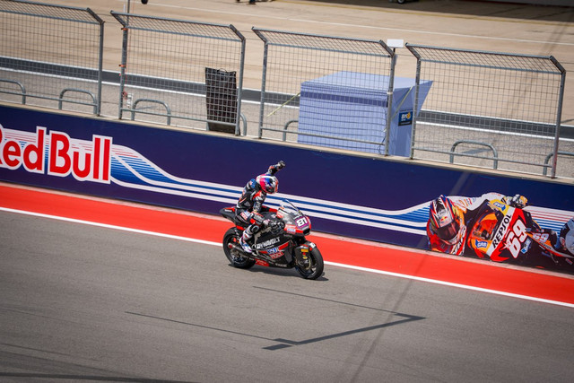 Ilustrasi jadwal Red Bull Rookies Cup 2026. Foto: Unsplash.com/nader saremi
