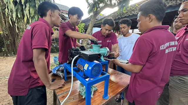 Program Desa Energi Berdikari (DEB) Pertamina di Desa Tumpak, Lombok Tengah, Nusa Tenggara Barat. Foto: Pertamina
