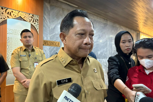 Mendagri Tito Karnavian di Kompleks Parlemen, Senayan, Jakarta, Selasa (15/9/2026). Foto: Nasywa Athifah/kumparan