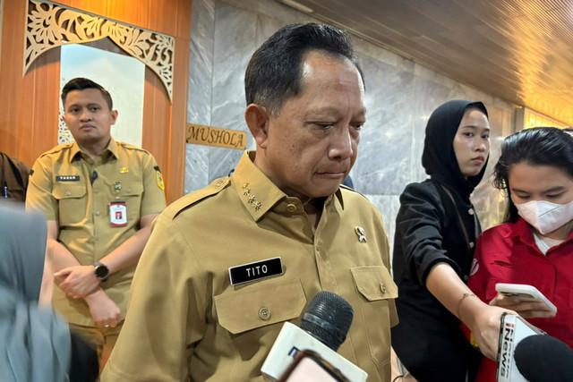 Mendagri Tito Karnavian di Kompleks Parlemen, Senayan, Jakarta, Selasa (15/9/2026). Foto: Nasywa Athifah/kumparan