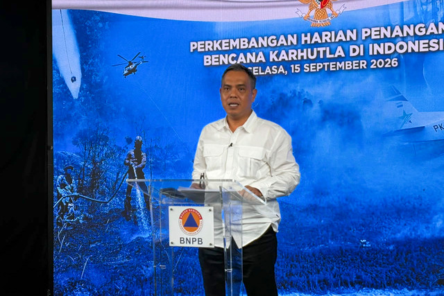 Pelaksana Tugas (Plt) Dirjen Perkebunan Kementan Heru Tri Widarto saat memberikan keterangan di Gedung Graha BNPB, Jakarta, Selasa (15/9/2026). Foto: Nauval Pratama/kumparan