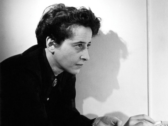 sumber : https://www.newstatesman.com/culture/2019/03/why-hannah-arendt-is-the-philosopher-for-now
