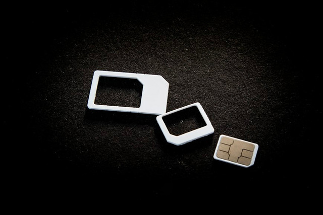 Ilustrasi kartu SIM. Foto: Unsplash
