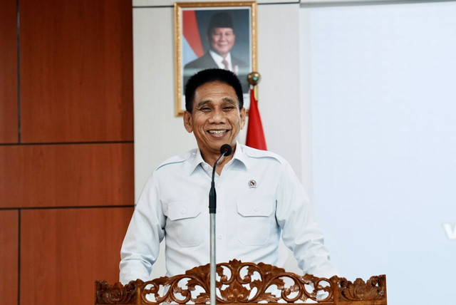 Wamendagri Akhmad Wiyagus apresiasi komitmen Pemkot Magelang dalam penanganan tuberkulosis (TB) lewat penandatanganan pakta integritas saat hadiri Rapat Koordinasi di RSUD Tidar, Kota Magelang, Jawa Tengah, Selasa (15/9/2026).  Foto: Dok. Kemendagri