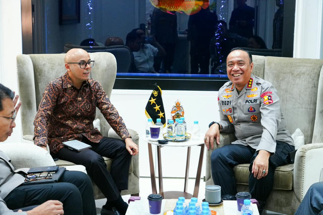 Wakapolri Komjen Pol Dedi Prasetyo di Ruang Kerja Wakapolri, Mabes Polri, Jakarta, Rabu (16/9/2026). Foto: Polri