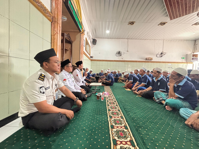 Perkuat Pembiaan Kepribadian, Lapas Mojokerto Gelar Pembinaan Kerohanian Warga Binaan (Foto:HumasLapasMoker)