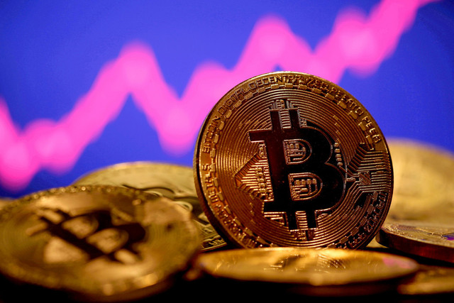  Ilustrasi Bitcoin. Foto: Dado Ruvic/REUTERS