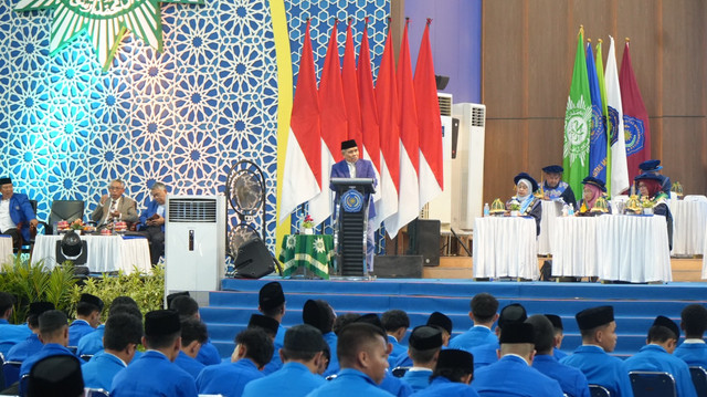 Wakil Ketua PWM Sulsel Ingatkan Maba Unismuh Bijak Bermedia Sosial