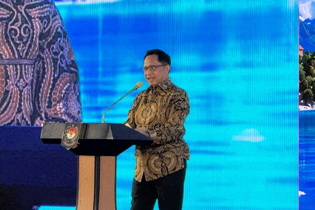 Menteri Dalam Negeri Tito Karnavian dalam agenda Malam Apresiasi Pemerintah Berprestasi Batch II Regional Maluku dan Nusa Tenggara di Hotel Bidakara Jakarta, Kamis (17/9/2026). Foto: Zahira Hilman/kumparan