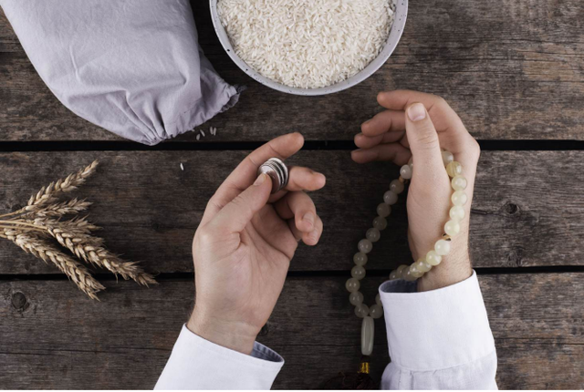 Ilustrasi Gambar Zakat Sumber: Magnific