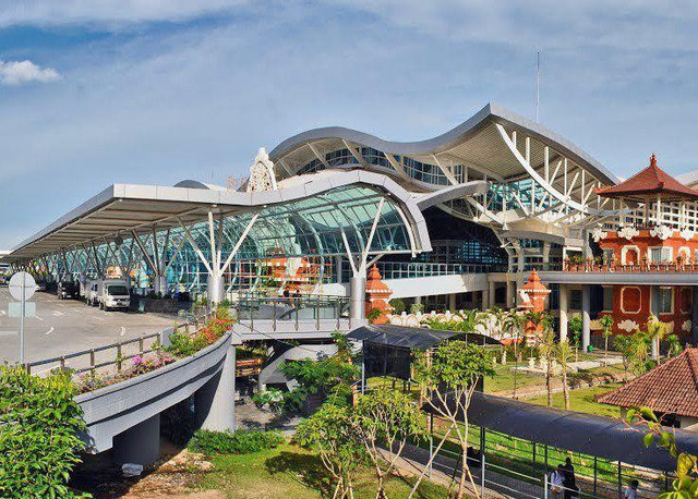 Bandara I Gusti Ngurah Rai Bali berhasil meraih level 4 Airport Customer Experience Accreditation dari Airports Council International (ACI). Foto: Dok. InJourney