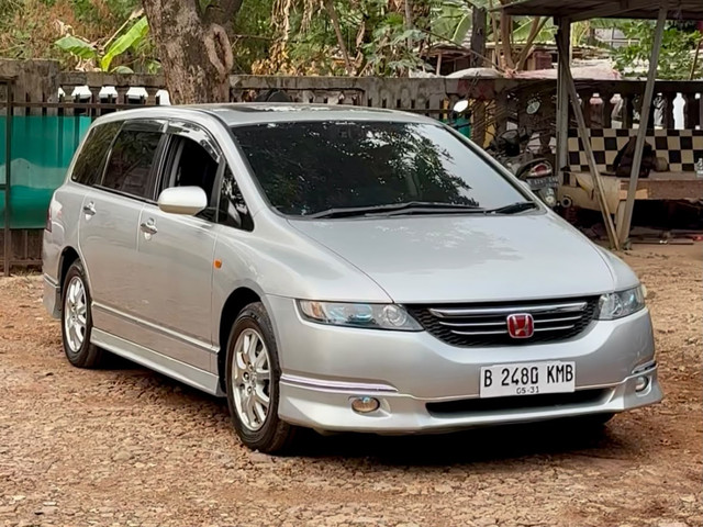 Honda Odyssey RB1 tahun 2004. Foto: Alvian Yoga Yulianto/kumparan
