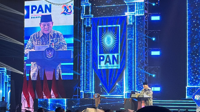 Presiden Prabowo Subianto memberikan sambutan dalam acara peluncuran Gerakan PANSar Murah Nasional sekaligus Malam Puncak HUT ke-28 PAN di Plenary Hall, JCC, Jakarta, Jumat (18/9/2026). Foto: Zahira Hilman/kumparan