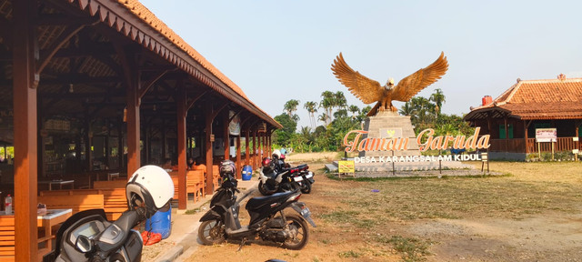 Foto Taman Garuda Desa Karangsalam Kidul (Dok:Pribadi)