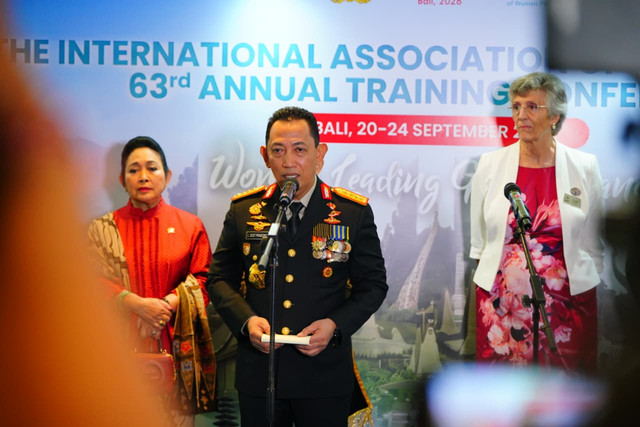 Kapolri Jenderal Pol Listyo Sigit Prabowo di pembukaan The 63rd International Association of Women Police (IAWP) 2026 di Bali, Minggu (20/9/2026). Foto: Polri