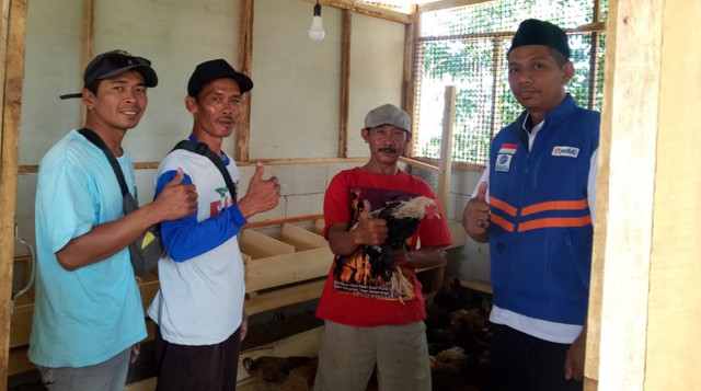 DT Peduli Yogyakarta Berikan Bantuan Program Peternak Sejahtera untuk Warga Padukuhan Nglumbung, Kel. Giricahyo, Purwosari, Gunungkidul (Sumber: DT Peduli)