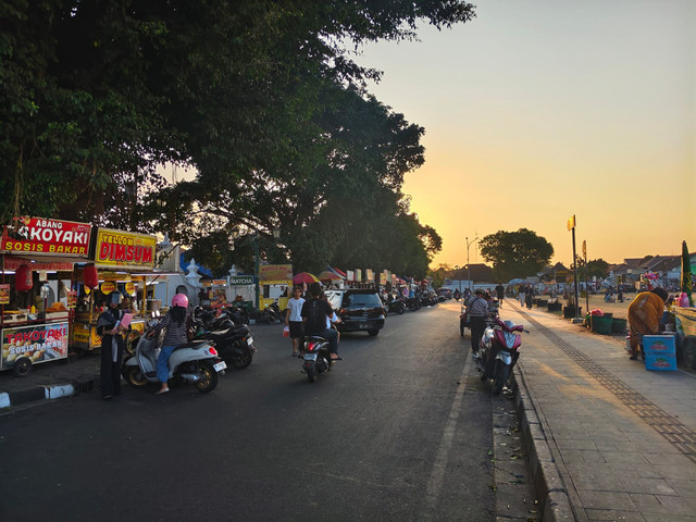 Suasana Alun-alun Kidul Yogyakarta pada Senin (21/9/2026) sore. Foto: Arfiansyah Panji Purnandaru/kumparan