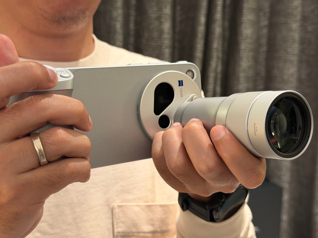 Vivo X500 Pro Max meluncur di China 21 September 2026. Foto: Muhammad Fikrie/kumparan