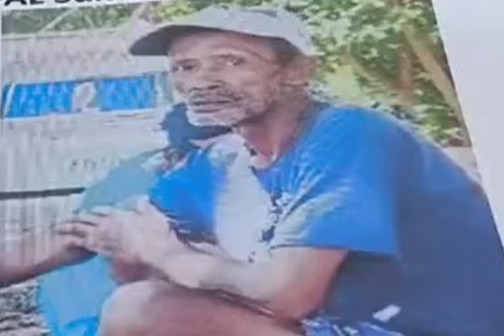 Surakman, salah satu kru kapal yang hilang kontak bersama 5 jurnalis di sekitar Gunung Anak Krakatau. Foto: kumparan