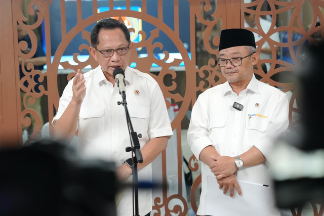Kasatgas PRR Muhammad Tito Karnavian umumkan total anggaran Rp100,1 triliun untuk pemulihan pascabencana Sumatera serta pastikan evaluasi berkala tiap pekan di Jakarta, Rabu (23/9/2026). Foto: Dok. Kemendagri
