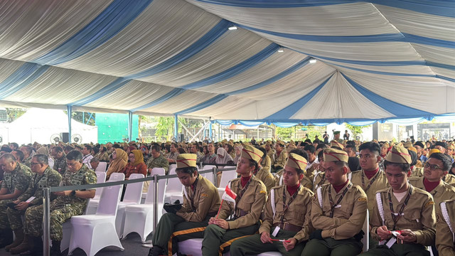 Suasana Grand Launching Ekstrakurikuler Korps Kadet Republik Indonesia (KKRI) di SMKN 26, Pulogadung, Jakarta Timur, Rabu (23/9/2026). Foto: Zahira Hilman/kumparan