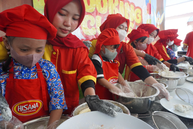 Antusiasme anak-anak TK Pembina Pallangga ikuti kegiatan Cooking Class bersama DT Peduli dan Hisana Makassar Raya (Sumber: DT Peduli)