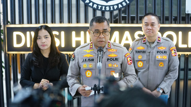 Kadiv Humas Polri Irjen Pol Johnny Eddizon Isir.  Foto: Polri