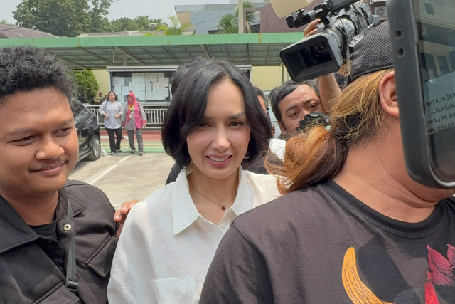 Sara Wijayanto hadiri sidang cerai perdana di Pengadilan Agama Jakarta Selatan, Kamis (24/9/2026). Foto: Aprilandika Pratama/kumparan