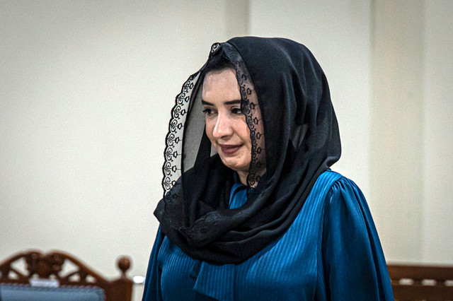 Terdakwa kasus dugaan korupsi pengadaan barang dan jasa di Pemkab Pekalongan Fadia Arafiq mengikuti sidang tuntutan di Pengadilan Tipikor, Semarang, Jawa Tengah, Kamis (24/9/2026). Foto: Aprillio Akbar/ANTARA FOTO