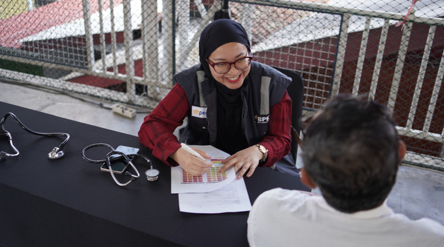 BPKH dan PERKI Bandung Raya gelar skrining dan pemeriksaan kesehatan jantung gratis untuk Calon Jemaah Haji di Bandung (Sumber: DT Peduli)