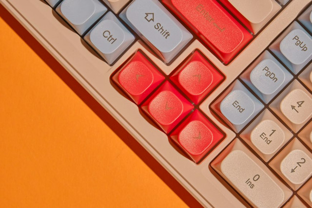 Ilustrasi keyboard komputer. Foto: Unsplash
