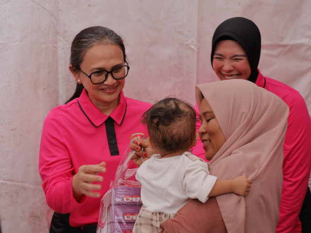 Bhayangkari Sediakan Cek Lab dan Operasi Katarak Gratis di Aceh Tamiang. Foto: POLRI. 