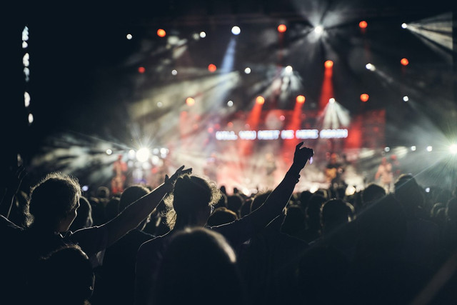 Ilustrasi rundown konser The Weeknd Jakarta 2026. Foto: Unsplash.com/Joshua Humpfer