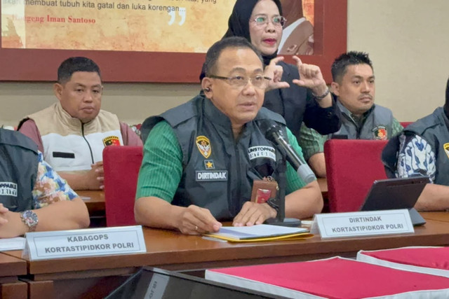 Dirtindak Kortastipidkor Bareskrim Polri terkait penetapan tersangka Bupati Gowa kasus TPPU dan Gratifikasi, Jumat (25/9/2026). Foto: Rayyan/Kumparan