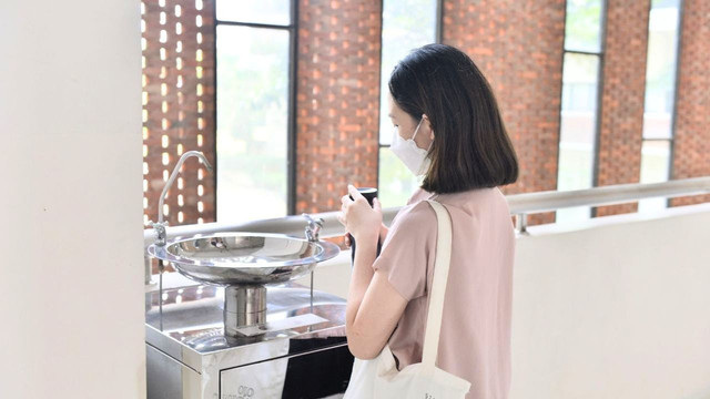 Drinking Water Fountain (Sumber: Unika Atma Jaya)