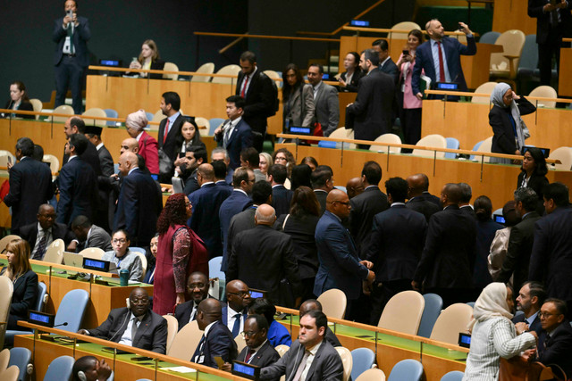Sejumlah delegasi meninggalkan ruangan saat Perdana Menteri Israel Benjamin Netanyahu berpidato dalam Sidang Majelis Umum ke-81 PBB di Markas Besar PBB, New York, Amerika Serikat, Kamis (24/9/2026). Foto: Angela Weiss/AFP