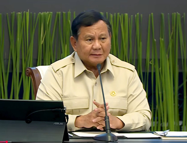 Diskusi Presiden RI dan Akademisi Terkait Penanganan Lahan Gambut pada Potensi Karhutla, Kamis (24/9/2026). Foto: Youtube/Sekretariat Presiden