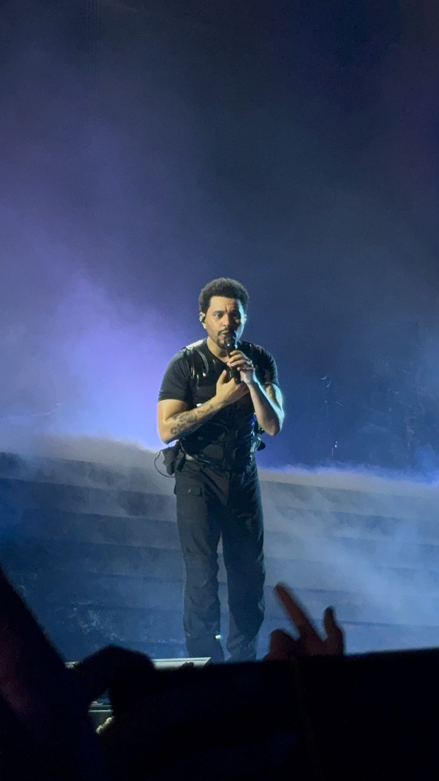 Musisi The Weeknd gelar konser bertajuk 'After Hours Til Dawn Tour 2026 LIVE IN ASIA' di JIS, Sabtu (27/9/2026). Foto: Aprilandika Pratama/kumparan