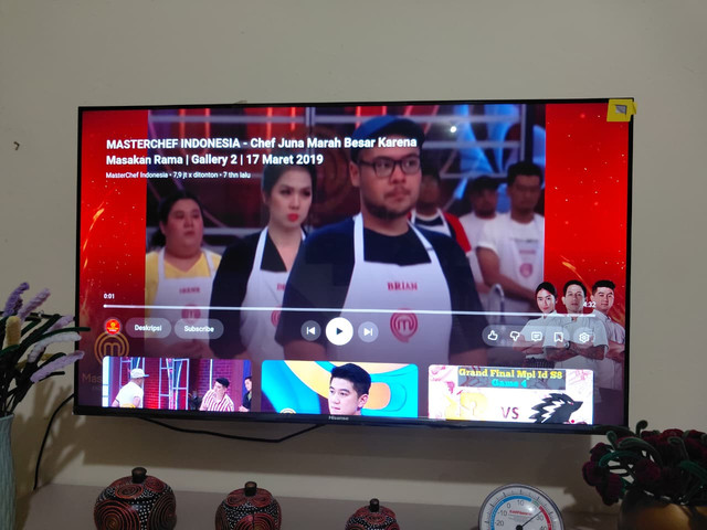 Tangkapan pribadi tayangan MasterChef Indonesia yang menampilkan salah satu momen ketegangan antara juri dan peserta. Foto: Dokumentasi pribadi.