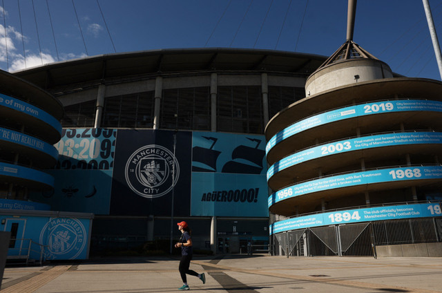 Pemandangan bagian luar Etihad Stadium Foto: Lee Smith/REUTERS