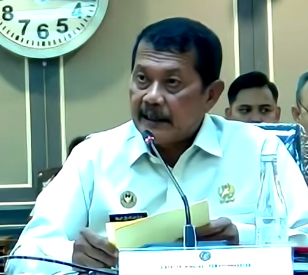 Dirjen PAS Irjen Pol (Purn) Mashudi dalam RDP soal Lapas Cibinong, Senin (29/9/2026). Foto: YouTube/ TVR Parlemen