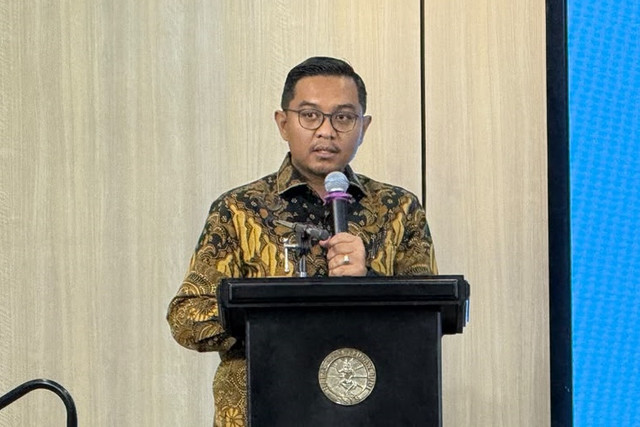 Ketua Departemen Politik dan Perubahan Sosial CSIS Arya Fernandes dalam seminar "Masa Depan Pemilu Indonesia: Apa yang Harus Diubah atau Dipertahankan?" di Jakarta Pusat, Senin (28/9/2026). Foto: Zahira Hilman/kumparan