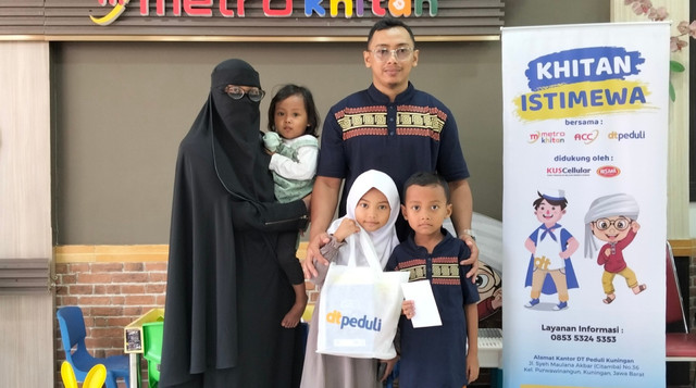 Program Khitan Gratis kembali digelar oleh Klinik Utama Metro dan DT Peduli Kuningan (Sumber: DT Peduli)