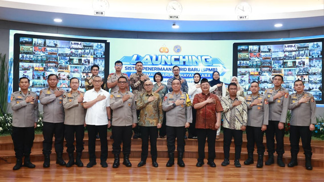 Wakapolri Komjen Pol Dedi Prasetyo saat peluncuran SPMB. Foto: Polri