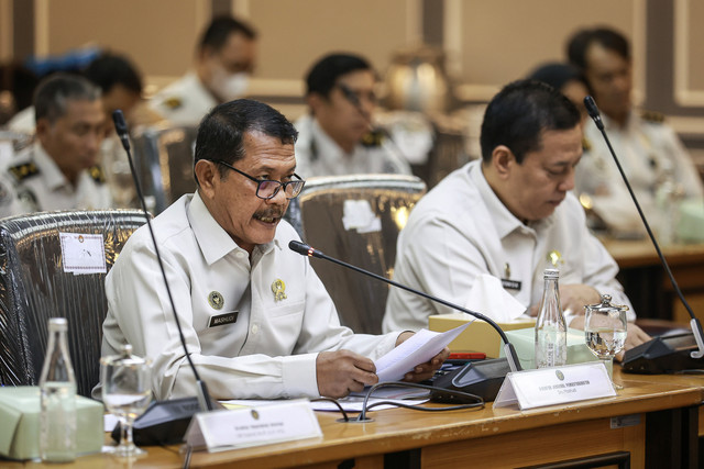 Dirjen Pemasyarakatan Kemenimipas Mashudi menyampaikan paparan saat rapat dengar pendapat (RDP) dengan Komisi XIII DPR di Kompleks Parlemen, Senayan, Jakarta, Senin (28/9/2026). Foto: Dhemas Reviyanto/ANTARA FOTO