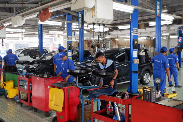 Suasana bengkel resmi Suzuki di Pulogadung, Jakarta Timur. Foto: Aditya Pratama Niagara/kumparan